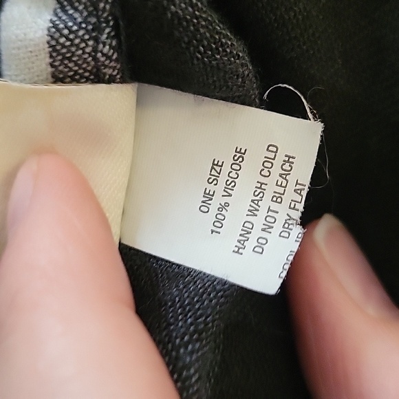 3/$30 VTG MUDD Monochrome Check Ombre Infinity Cowl Scarf - Picture 6 of 7